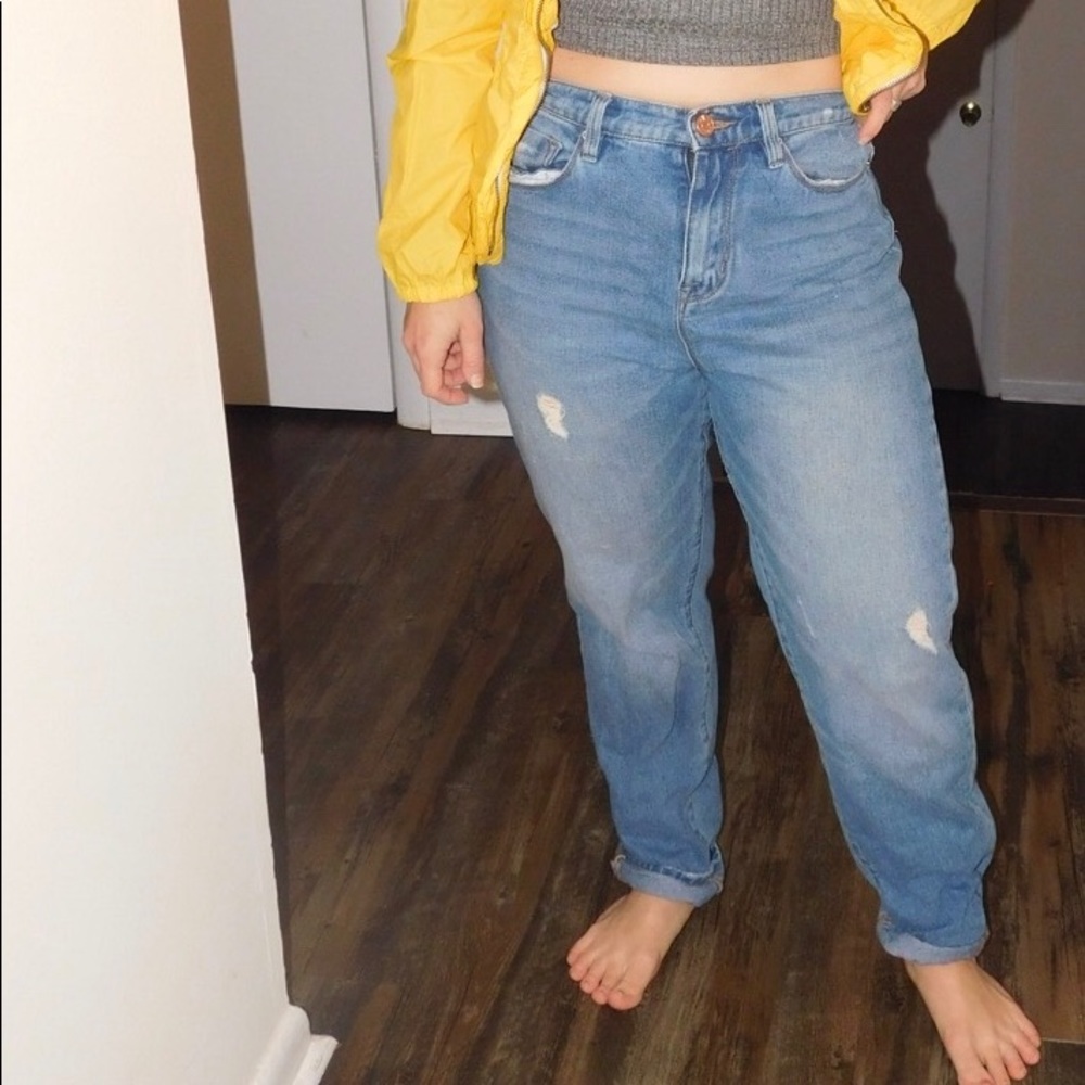 Urban outfitters mom jeans